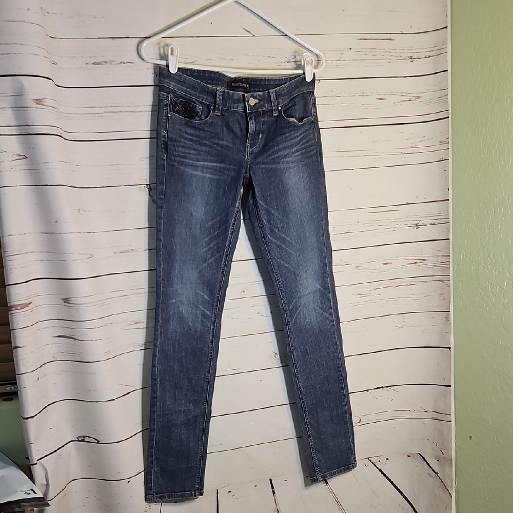 White House Black Market Dark Wash Skinny Jeans SZ‎ 0 Reg